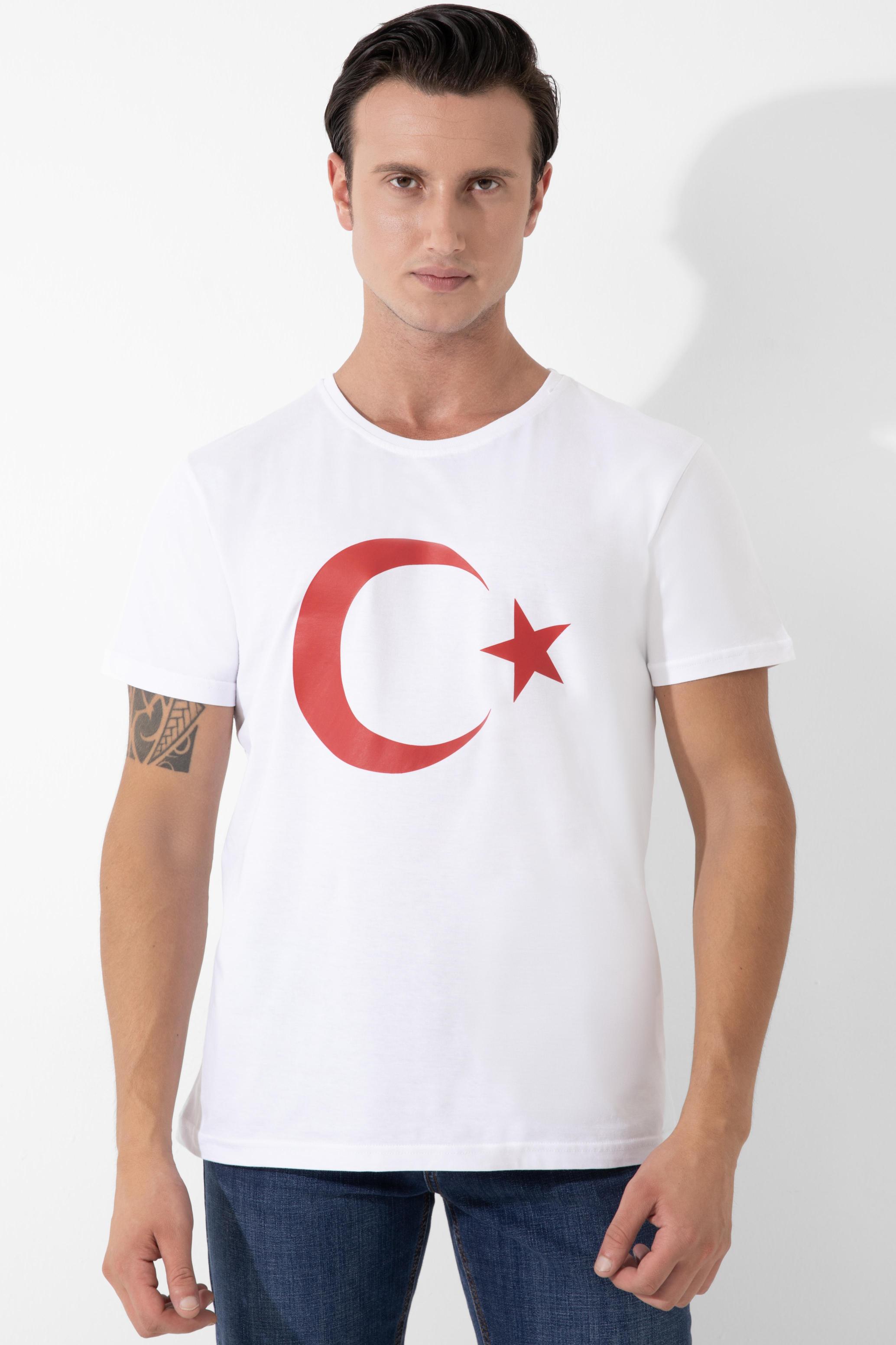 FFM%20İSTANBUL%20AY%20YILDIZ%20BASKILI%20BEYAZ%20BASIC%20T-SHIRT